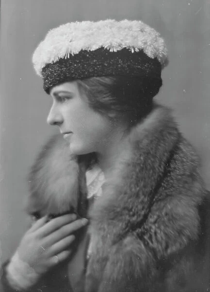 Colt, R.C. Mrs. portrait photograph, 1916 Apr. 6. Creator: Arnold Genthe