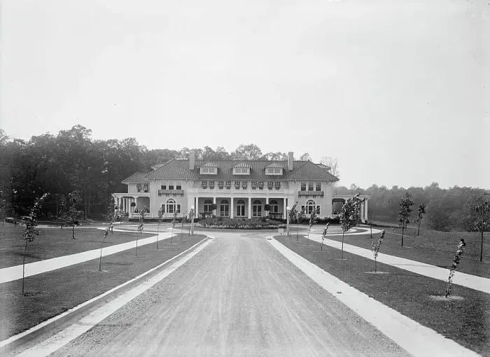 Framed Print : Columbia Country Club, 1912. Creator: Harris & Ewing. Columbia Country Club, 1912. Creator: Harris & Ewing Framed Print : Columbia Country Club, 1912. Creator: Harris & Ewing. Columbia Country Club, 1912. Creator: Harris & Ewing