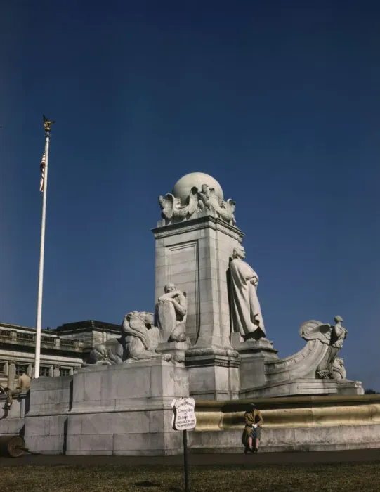 Framed Print : Columbus Fountain and statue in front of Union Station, Washington, D. C. ca. 1943. Creator: Unknown Framed Print : Columbus Fountain and statue in front of Union Station, Washington, D. C. ca. 1943. Creator: Unknown