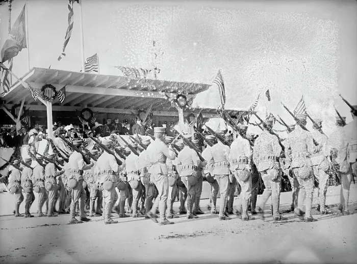 Framed Print : Columbus Memorial. Parade At Unveiling, 1912. Creator: Harris & Ewing. Columbus Memorial. Parade At Unveiling, 1912. Creator: Harris & Ewing Framed Print : Columbus Memorial. Parade At Unveiling, 1912. Creator: Harris & Ewing. Columbus Memorial. Parade At Unveiling, 1912. Creator: Harris & Ewing