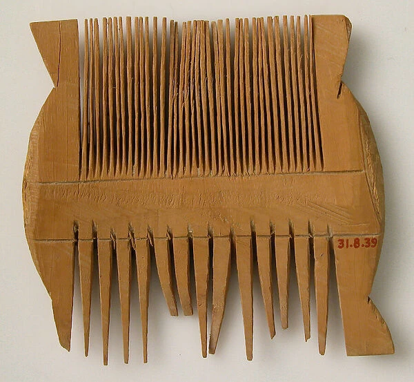 Comb, Coptic, 4th century. Creator: Unknown