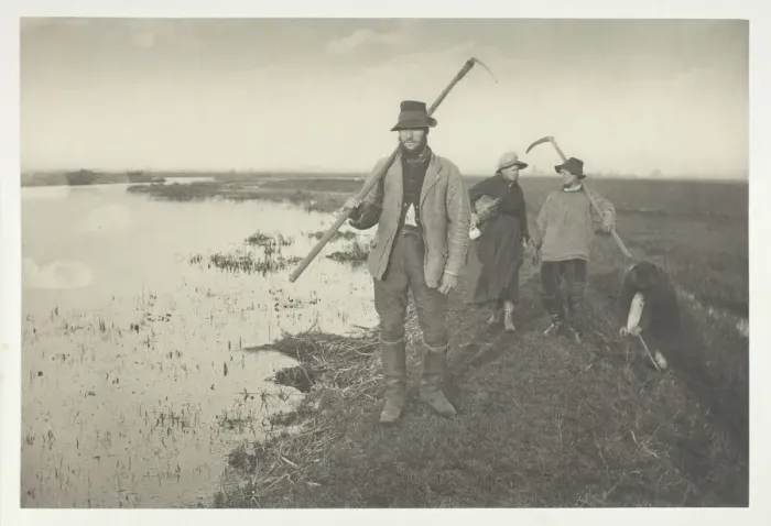 Framed Print : Coming Home from the Marshes, 1886. Creator: Peter Henry Emerson Framed Print : Coming Home from the Marshes, 1886. Creator: Peter Henry Emerson