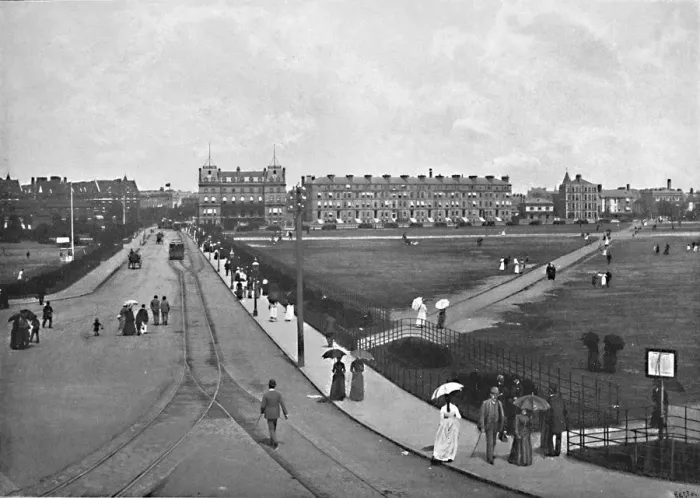 Framed Print : The Common, Southsea, c1896. Artist: Poulton & Co Framed Print : The Common, Southsea, c1896. Artist: Poulton & Co