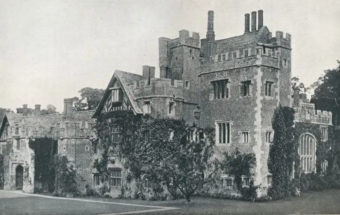 Framed Print : Compton Wynyates, Warwick, c1915 Framed Print : Compton Wynyates, Warwick, c1915
