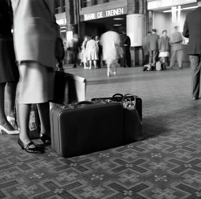 Framed Print : On the concourse of Centraal Station, Amsterdam, Netherlands, 1963 Framed Print : On the concourse of Centraal Station, Amsterdam, Netherlands, 1963