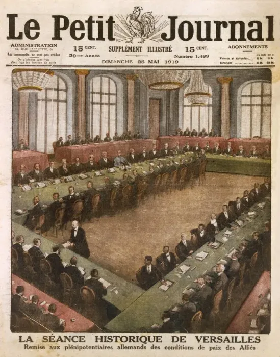 Framed Print : Conference at Versailles, 7th May, 1919 - German delegates receiving the Allied Peace Conditions Framed Print : Conference at Versailles, 7th May, 1919 - German delegates receiving the Allied Peace Conditions