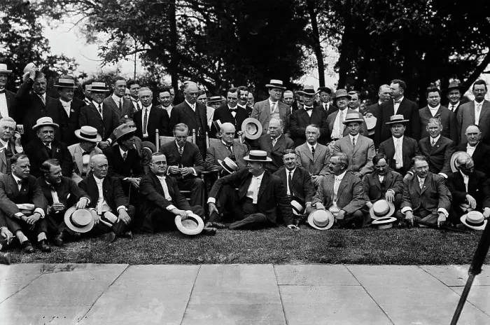 Framed Print : Congressmen visit Wilson, between c1910 and c1915. Creators: Bain News Service, George Graham Bain Framed Print : Congressmen visit Wilson, between c1910 and c1915. Creators: Bain News Service, George Graham Bain