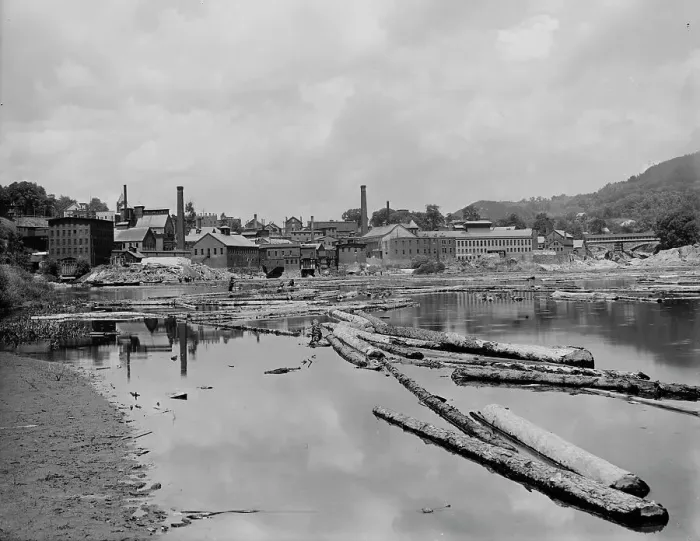 Framed Print : Connecticut River below Bellows Falls, Vt. between 1900 and 1910. Creator: Unknown Framed Print : Connecticut River below Bellows Falls, Vt. between 1900 and 1910. Creator: Unknown