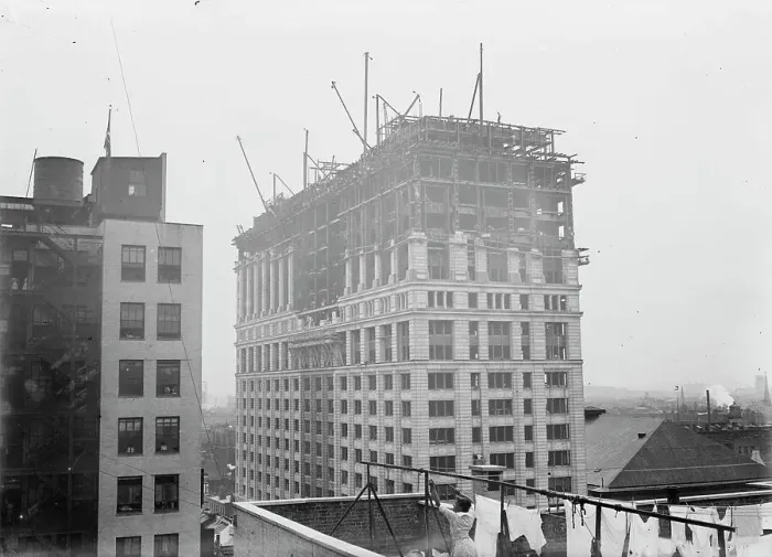 Framed Print : Consolidated Gas Co. Bldg. between c1910 and c1915. Creator: Bain News Service Framed Print : Consolidated Gas Co. Bldg. between c1910 and c1915. Creator: Bain News Service