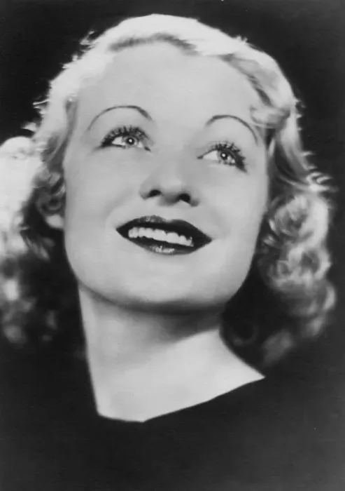 Framed Print : Constance Bennett (1904-1065), American actress, c1920s Framed Print : Constance Bennett (1904-1065), American actress, c1920s