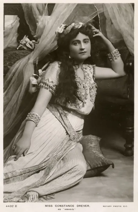 Framed Print : Constance Drever, British actress, c1907. Artist: Rotary Photo Framed Print : Constance Drever, British actress, c1907. Artist: Rotary Photo