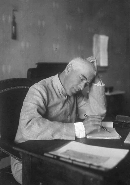 Constantin Stanislavski, Russian acor and theatre director, 1910s