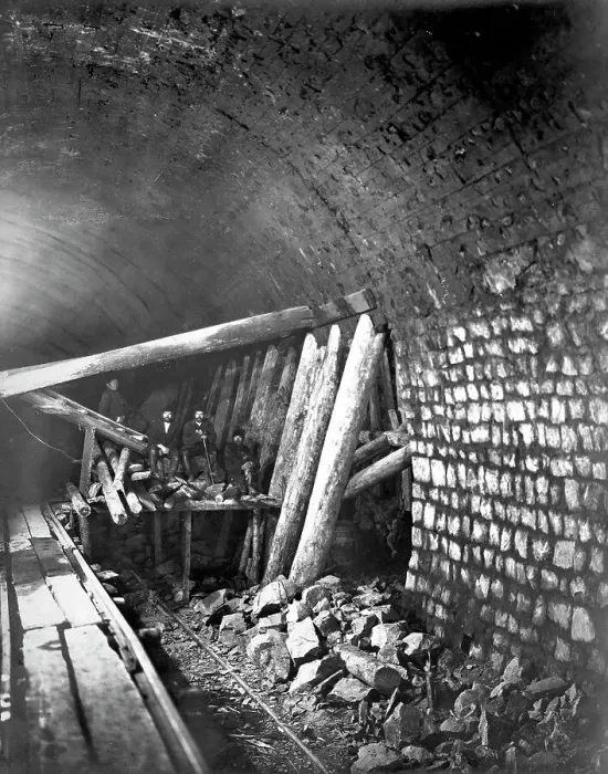 Framed Print : Construction of a Tunnel, 1900-1904. Creator: Unknown Framed Print : Construction of a Tunnel, 1900-1904. Creator: Unknown