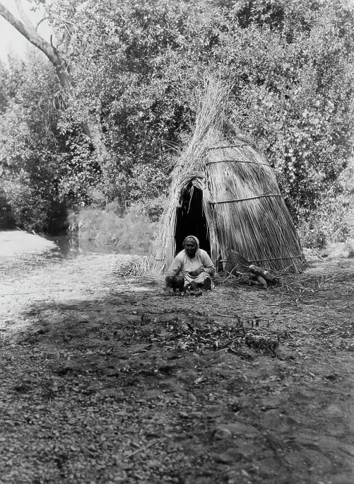 Framed Print : Cooking acorns-upper Lake Pomo, c1924. Creator: Edward Sheriff Curtis Framed Print : Cooking acorns-upper Lake Pomo, c1924. Creator: Edward Sheriff Curtis
