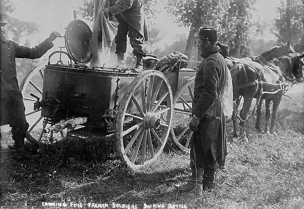 Cooking for French soldiers during battle, between c1914 and c1915. Creator: Bain News Service
