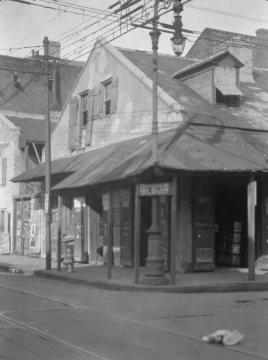 Framed Print : Corner store in the French Quarter, New Orleans, between 1920 and 1926. Creator: Arnold Genthe Framed Print : Corner store in the French Quarter, New Orleans, between 1920 and 1926. Creator: Arnold Genthe