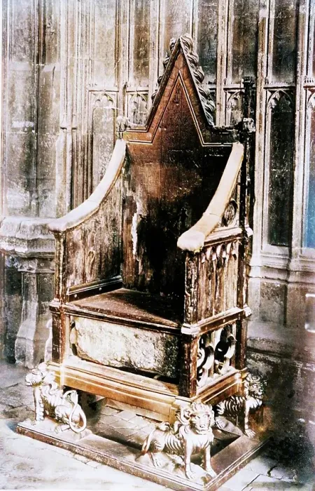 Framed Print : Coronation Chair, between c1910 and c1915. Creator: Bain News Service Framed Print : Coronation Chair, between c1910 and c1915. Creator: Bain News Service