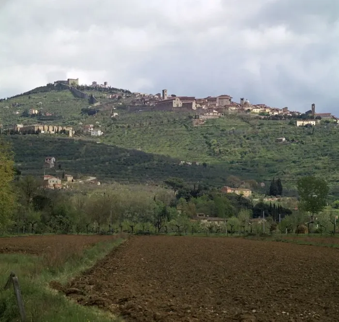 Framed Print : Cortona, a hill town in central Italy Framed Print : Cortona, a hill town in central Italy