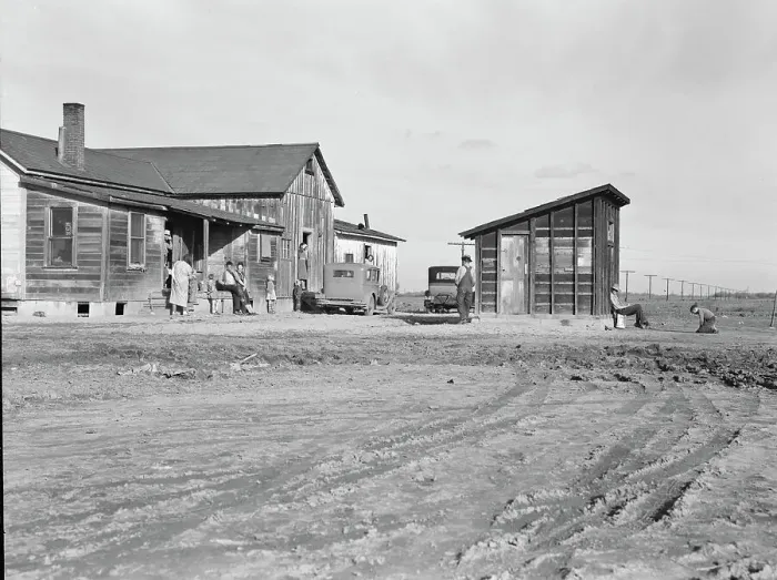 Framed Print : Cotton workers, outskirts of Firebaugh, west side of San Joaquin Valley, California, 1939. Creator: Dorothea Lange Framed Print : Cotton workers, outskirts of Firebaugh, west side of San Joaquin Valley, California, 1939. Creator: Dorothea Lange