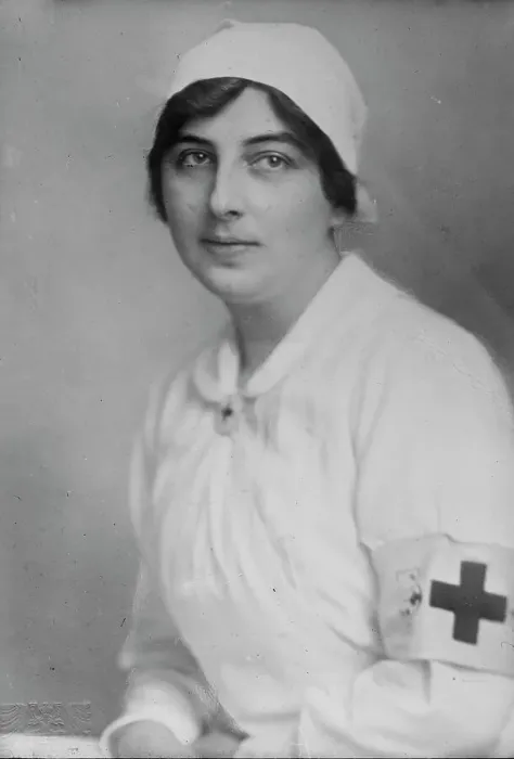 Framed Print : Countess Forgach, 5 Feb 1915. Creator: Bain News Service Framed Print : Countess Forgach, 5 Feb 1915. Creator: Bain News Service