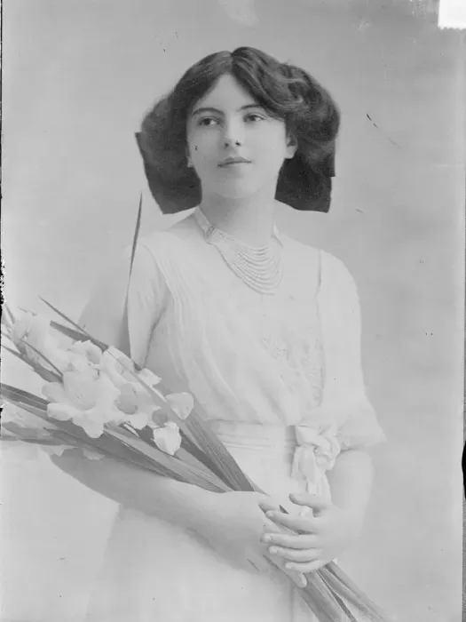 Framed Print : Countess Nadejda Mikhailovna de Torby (1896-1963), c. 1915. Artist: Anonymous Framed Print : Countess Nadejda Mikhailovna de Torby (1896-1963), c. 1915. Artist: Anonymous