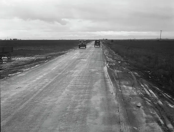 Framed Print : County road between potato fields, Kern County, California, 1939. Creator: Dorothea Lange Framed Print : County road between potato fields, Kern County, California, 1939. Creator: Dorothea Lange