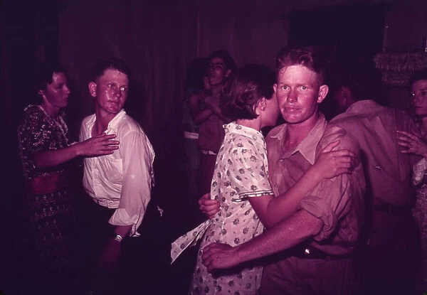 Couples at square dance, McIntosh County, Oklahoma, 1939 or 1940. Creator: Russell Lee