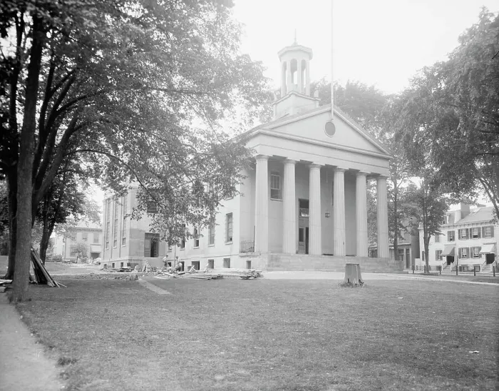 Framed Print : Court House, Newburgh, N.Y. c1906. Creator: Unknown Framed Print : Court House, Newburgh, N.Y. c1906. Creator: Unknown