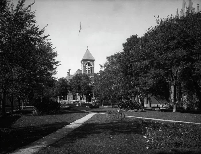 Framed Print : Court House and park, Plattsburgh, N.Y. c1904. Creator: Unknown Framed Print : Court House and park, Plattsburgh, N.Y. c1904. Creator: Unknown
