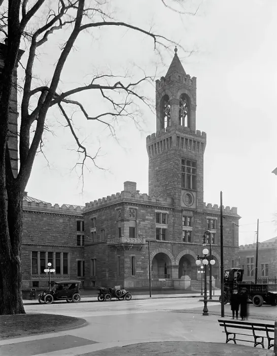 Framed Print : Court House, Springfield, Mass. c.between 1910 and 1920. Creator: Unknown Framed Print : Court House, Springfield, Mass. c.between 1910 and 1920. Creator: Unknown