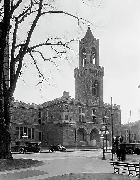 Court House, Springfield, Mass. c.between 1910 and 1920. Creator: Unknown