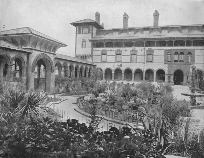 Framed Print : Court of Ponce de Leon, St. Augustine, Florida, c1897. Creator: Unknown Framed Print : Court of Ponce de Leon, St. Augustine, Florida, c1897. Creator: Unknown