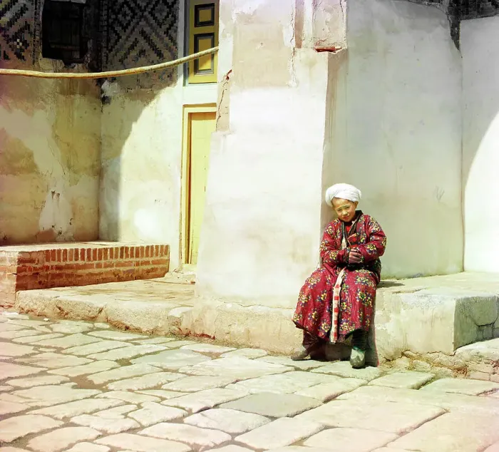 Framed Print : In the court of Shir-Dor mosque, Samarkand, between 1905 and 1915. Creator: Sergey Mikhaylovich Prokudin-Gorsky Framed Print : In the court of Shir-Dor mosque, Samarkand, between 1905 and 1915. Creator: Sergey Mikhaylovich Prokudin-Gorsky