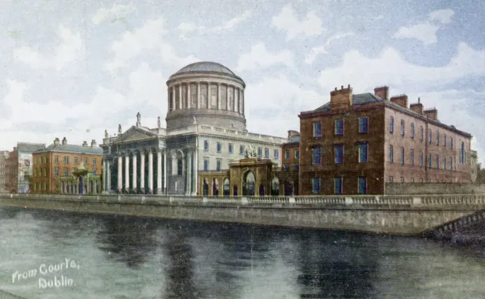 Framed Print : The Four Courts, Dublin, Ireland, c1900s-c1920s(?) Framed Print : The Four Courts, Dublin, Ireland, c1900s-c1920s(?)