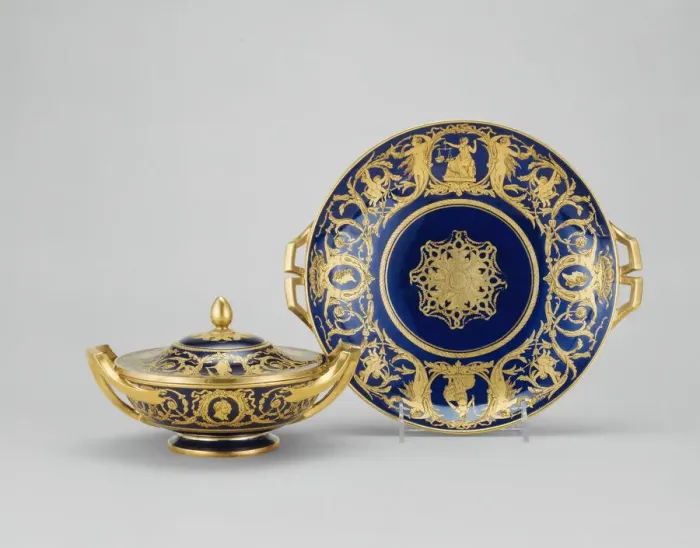 Framed Print : Covered Bowl and Stand (Ecuelle de la toilette), Sevres, 1784 Framed Print : Covered Bowl and Stand (Ecuelle de la toilette), Sevres, 1784