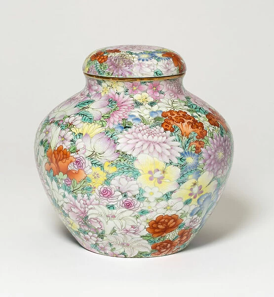 Covered Jar with Thousand Flowers (Millefleurs) Design, Qing dynasty, prob