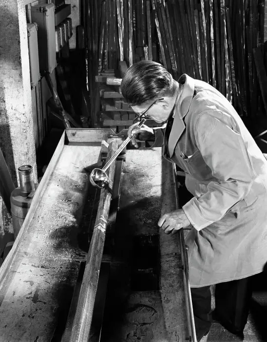 Framed Print : Crack detection on steel bars at J Beardshaw & Sons, Sheffield, South Yorkshire, 1963 Framed Print : Crack detection on steel bars at J Beardshaw & Sons, Sheffield, South Yorkshire, 1963