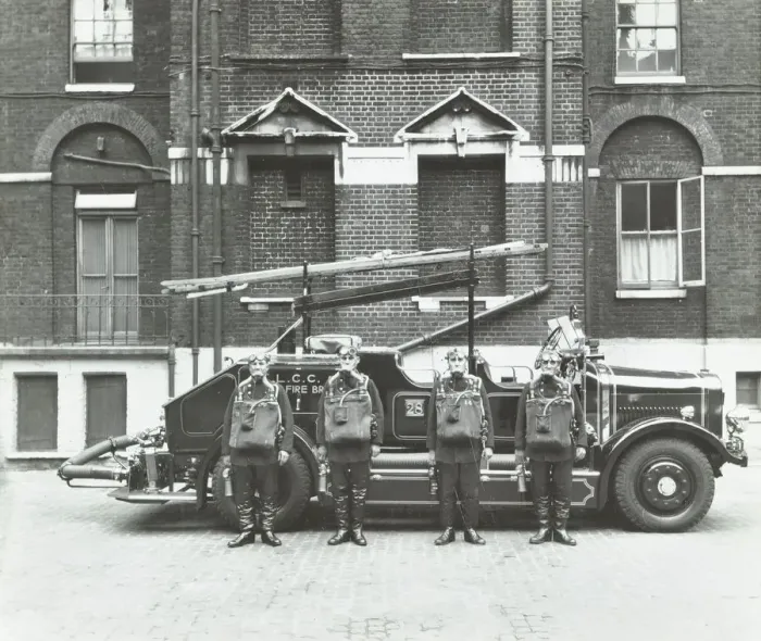Framed Print : Crew in breathing apparatus, London Fire Brigade Headquarters, London, 1934