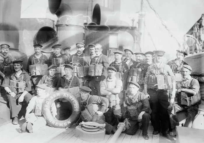 Framed Print : Crew of SS Grosser Kurfu¨rst, Bremen, between c1910 and c1915. Creator: Bain News Service Framed Print : Crew of SS Grosser Kurfu¨rst, Bremen, between c1910 and c1915. Creator: Bain News Service