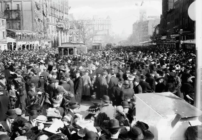 Framed Print : Crowd on Penn Ave. watching Suffrage parade, 1913. Creator: Bain News Service Framed Print : Crowd on Penn Ave. watching Suffrage parade, 1913. Creator: Bain News Service