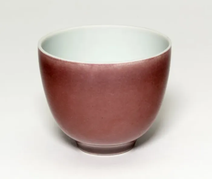 Framed Print : Cup, Qing dynasty (1644-1911), Yongzheng reign mark and period (1723-1735) Framed Print : Cup, Qing dynasty (1644-1911), Yongzheng reign mark and period (1723-1735)