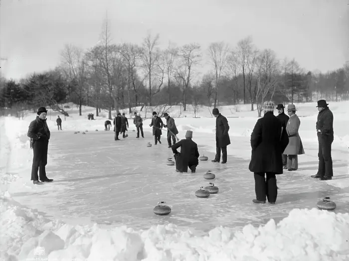 Framed Print : Curling in Central Park, New York, between 1900 and 1906. Creator: Unknown Framed Print : Curling in Central Park, New York, between 1900 and 1906. Creator: Unknown