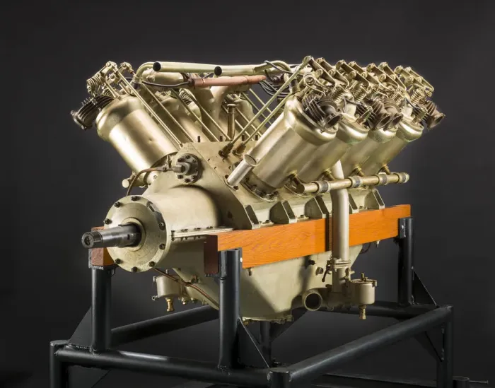 Framed Print : Curtiss V-X, V-8 Engine, Circa 1915. Creator: Curtiss Aeroplane and Motor Company Framed Print : Curtiss V-X, V-8 Engine, Circa 1915. Creator: Curtiss Aeroplane and Motor Company