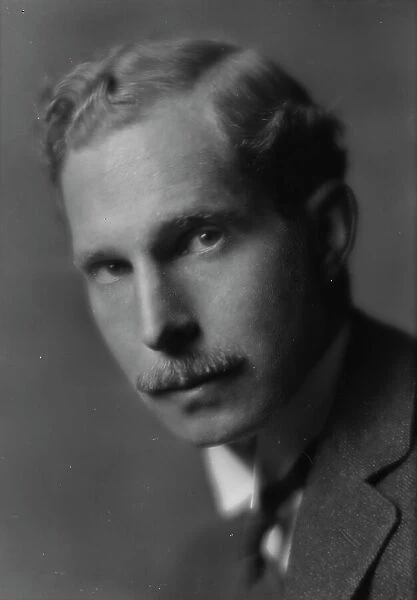 Cushing, Charles Phelps, Mr. portrait photograph, 1914. Creator: Arnold Genthe