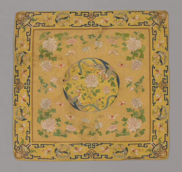 Framed Print : Cushion Cover, China, Qing dynasty (1644-1911), 1700 / 50. Creator: Unknown Framed Print : Cushion Cover, China, Qing dynasty (1644-1911), 1700 / 50. Creator: Unknown