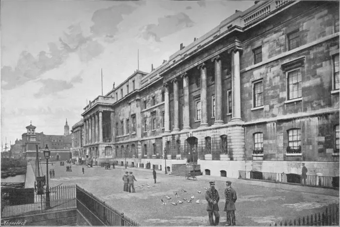 Framed Print : Custom House, City of London, 1911 Framed Print : Custom House, City of London, 1911