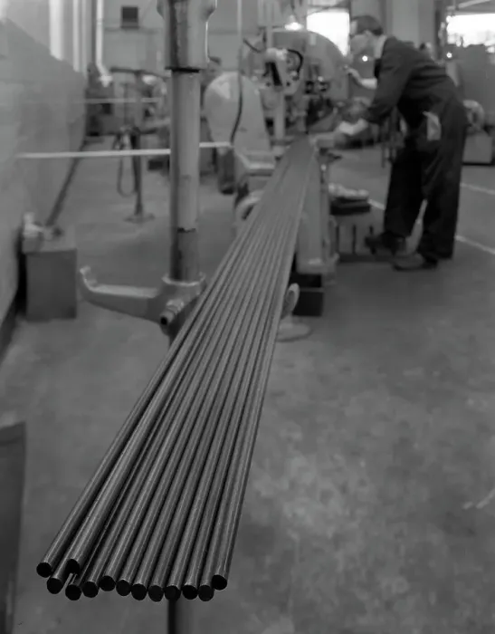 Framed Print : Cutting steel rods to length, Park Gate Iron & Steel Co, Rotherham, South Yorkshire, 1964 Framed Print : Cutting steel rods to length, Park Gate Iron & Steel Co, Rotherham, South Yorkshire, 1964