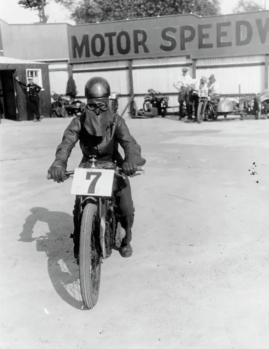 Framed Print : A cyclist at Lea Bridge speedway circuit, 1928 Framed Print : A cyclist at Lea Bridge speedway circuit, 1928
