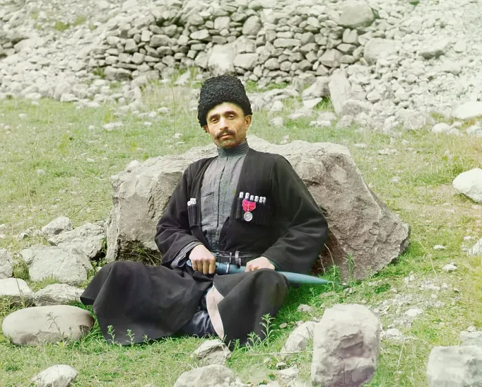 Framed Print : Dagestani types, between 1905 and 1915. Creator: Sergey Mikhaylovich Prokudin-Gorsky Framed Print : Dagestani types, between 1905 and 1915. Creator: Sergey Mikhaylovich Prokudin-Gorsky