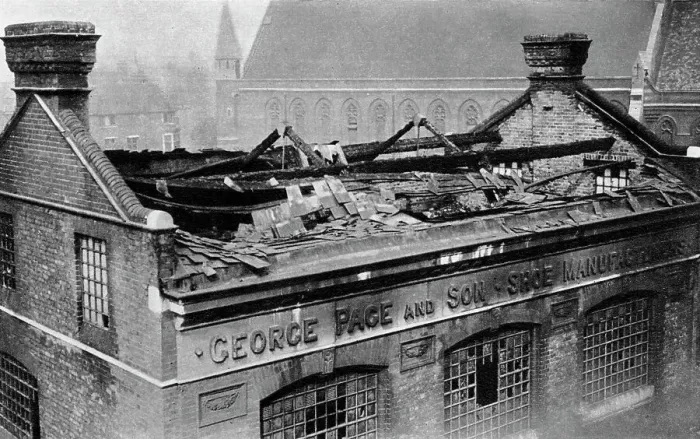 Framed Print : Damage done in the first bombing raid on London, 1915 (1937). Artist: Central Press Framed Print : Damage done in the first bombing raid on London, 1915 (1937). Artist: Central Press